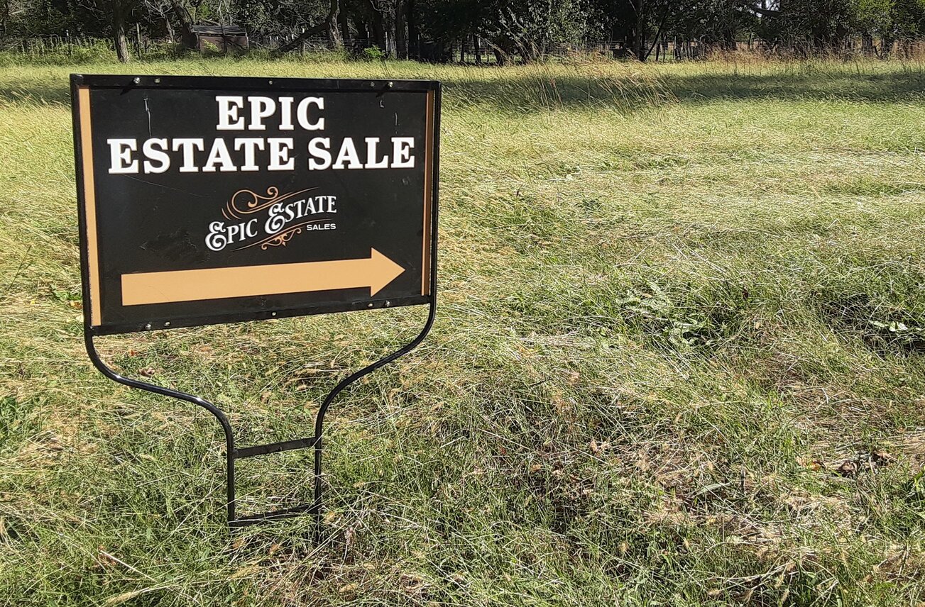 estate liquidation Hutchinson KS