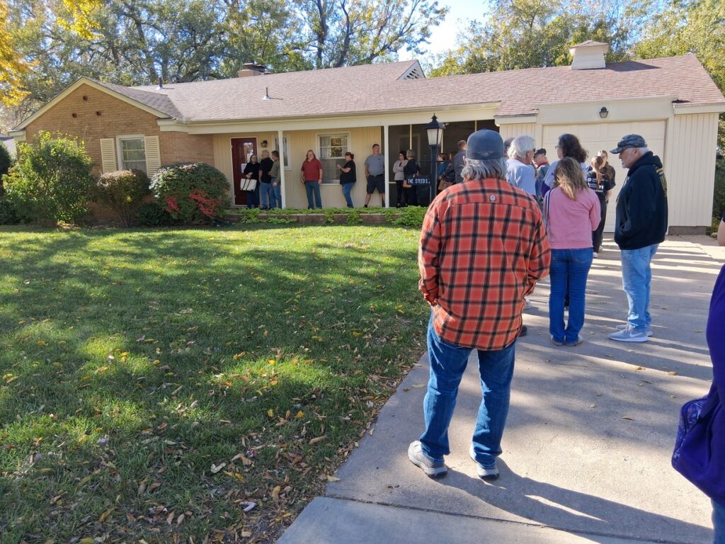 epic estate sales in Hutchinson KS does full estate liquidations